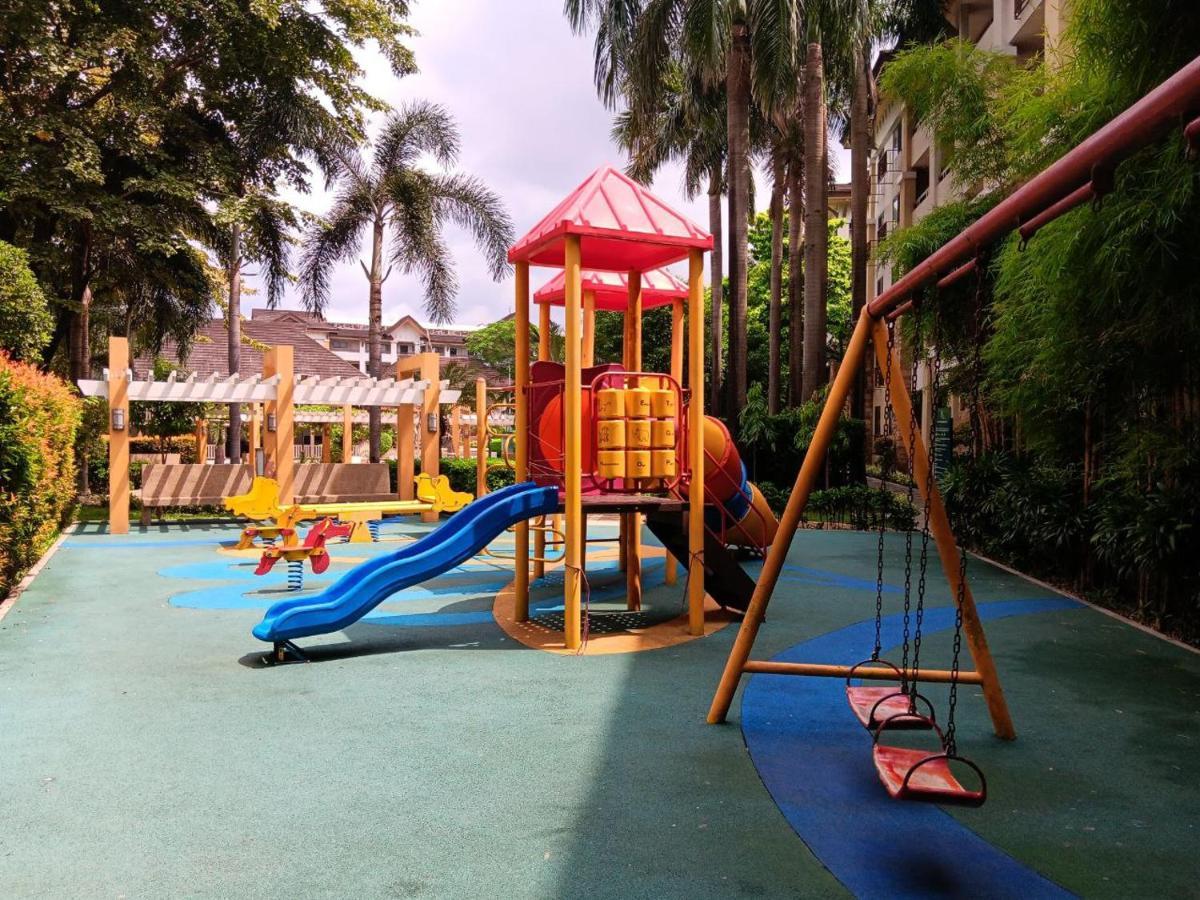 October Homes, One Oasis Ortigas Pasig City Екстер'єр фото